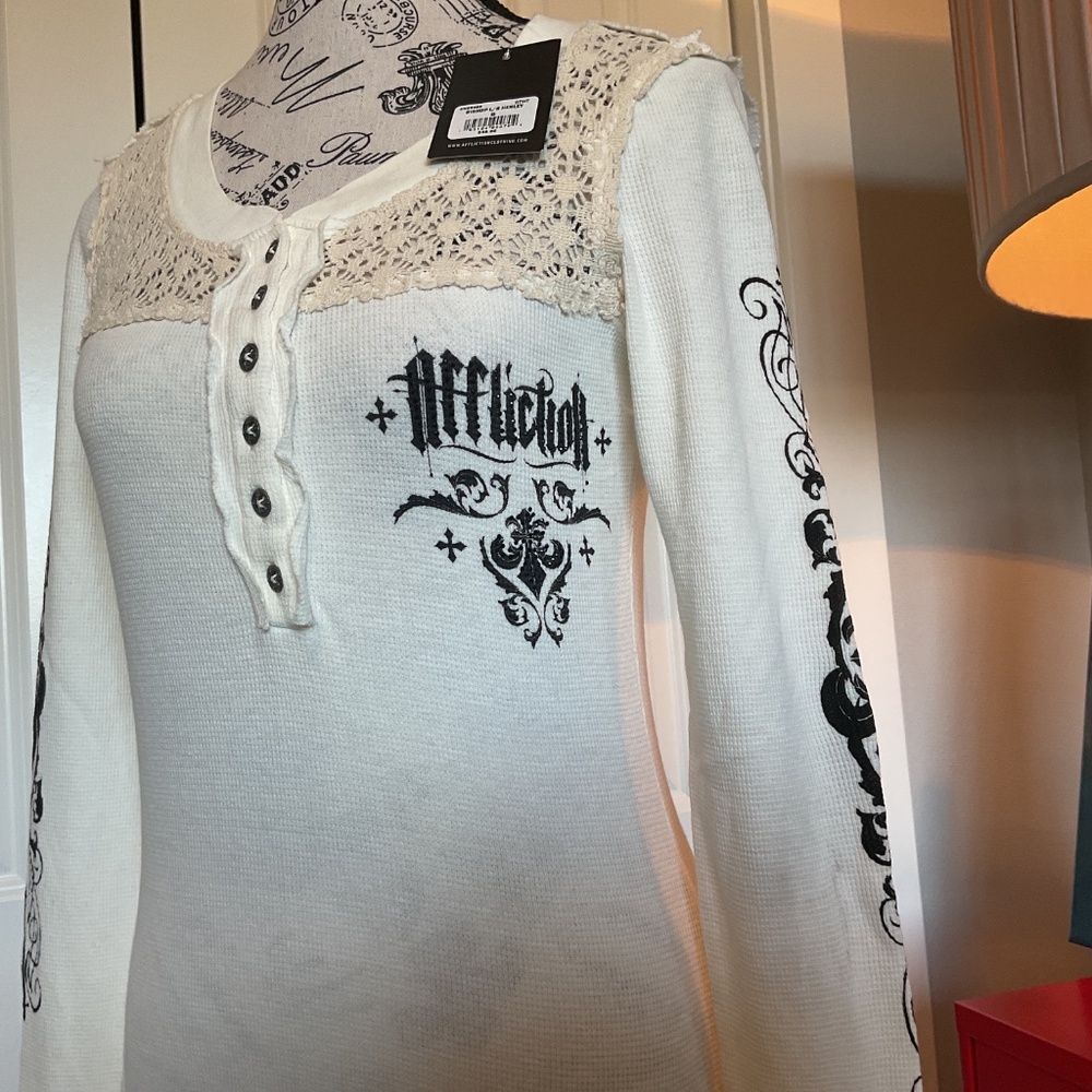 NWT Crochet Thermal Henley by Affliction - Picture 3 of 10